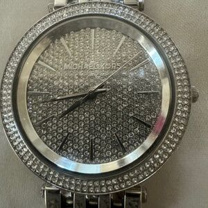 Stunning Michael Kors watch - Mens or Women's - never worn